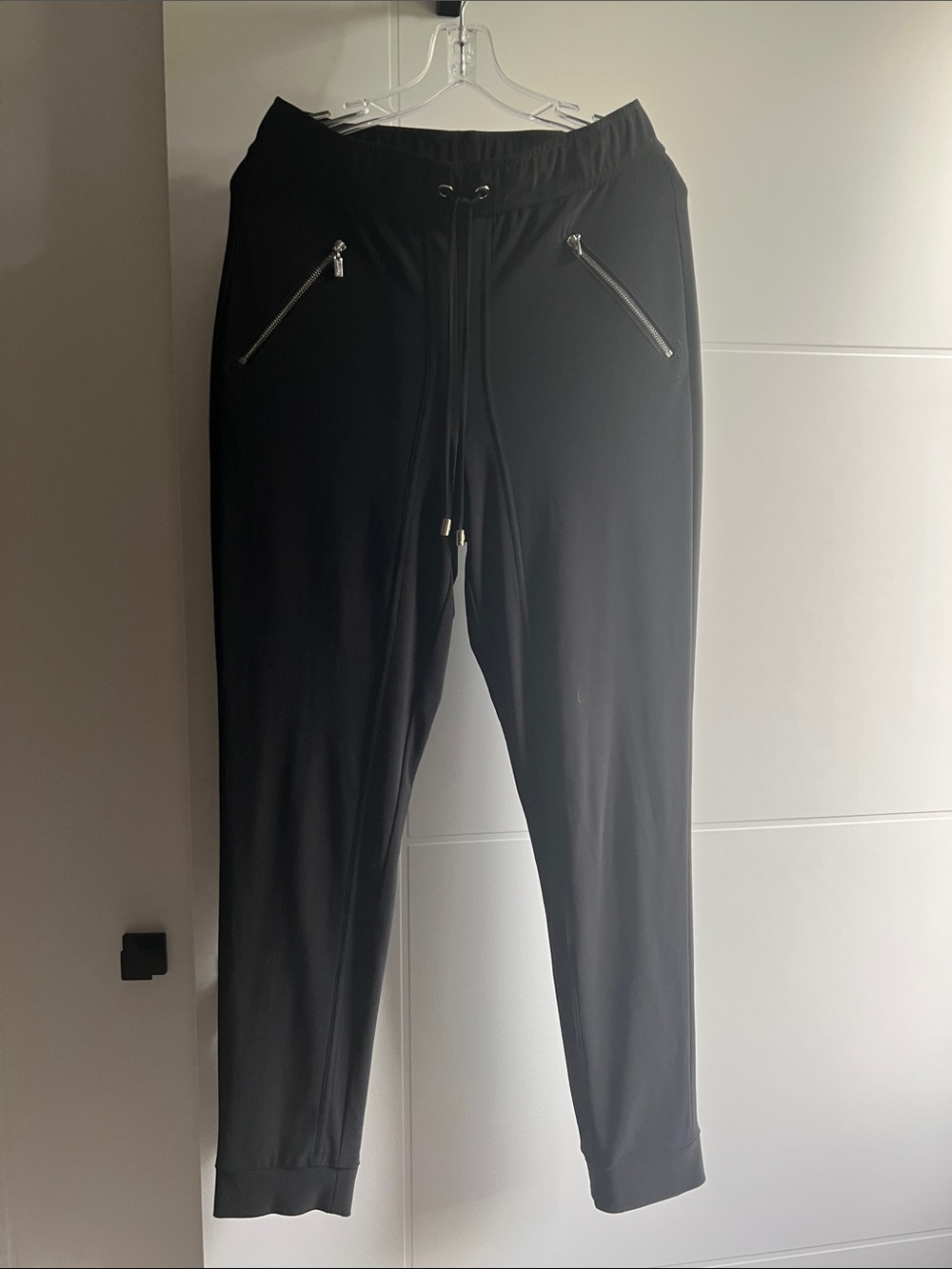 Joseph Ribkoff Black Zipper-Accent Jogger Pants
